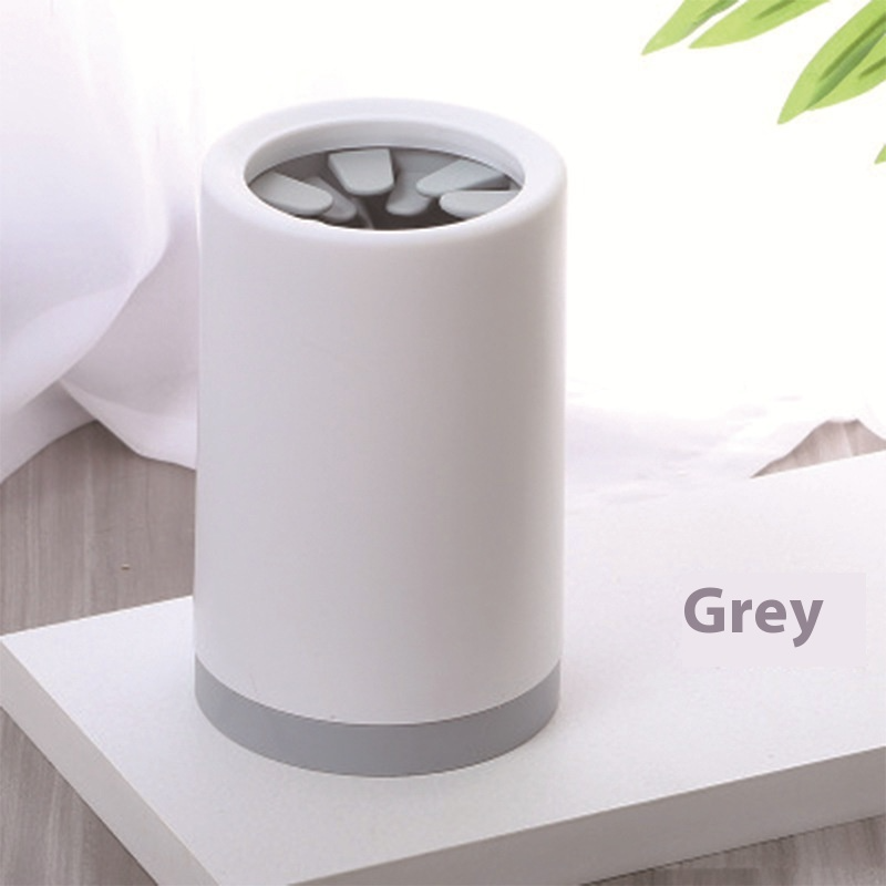 Sevyn & Hevyn Pet Paw Cleaning Cup
