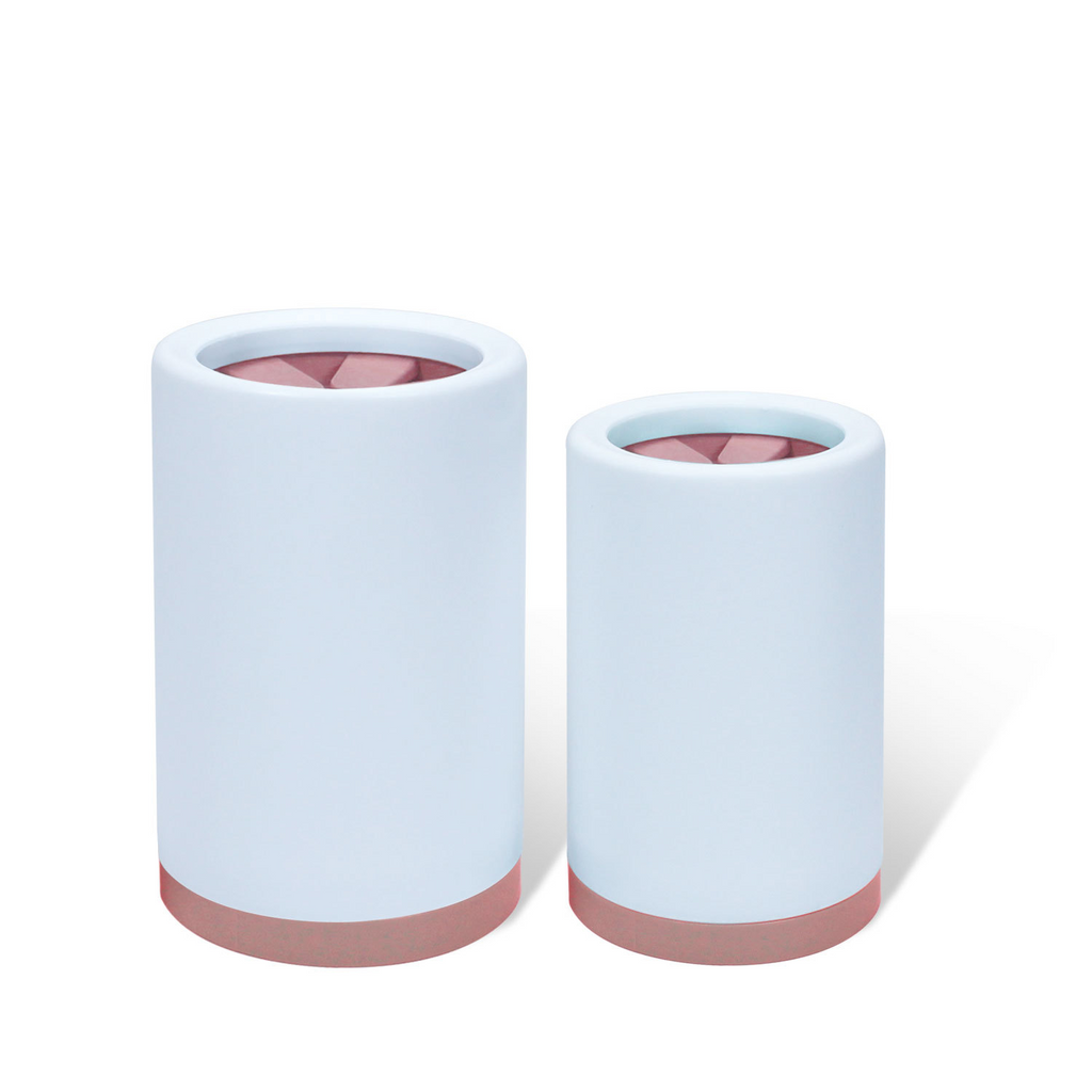 Sevyn & Hevyn Pet Paw Cleaning Cup